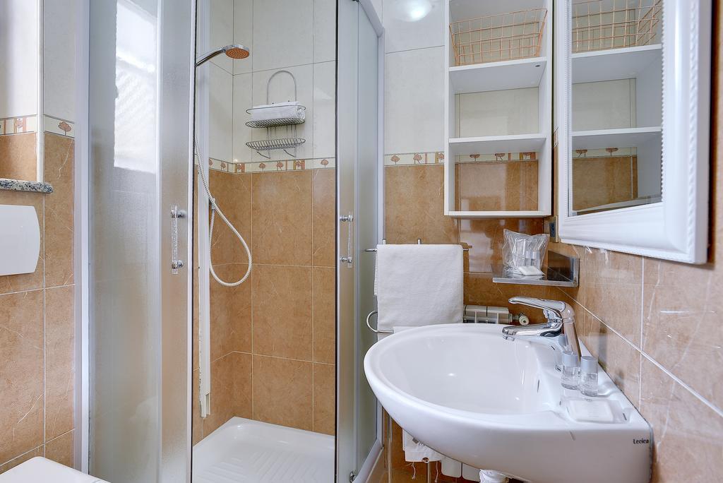 Villa Milli B&B Rovinj Exterior foto